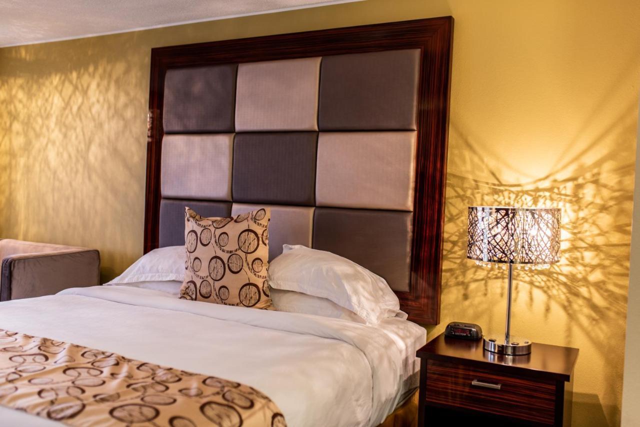 Gateway Inn And Suites Salida Luaran gambar