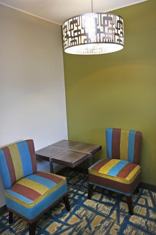 Gateway Inn And Suites Salida Luaran gambar
